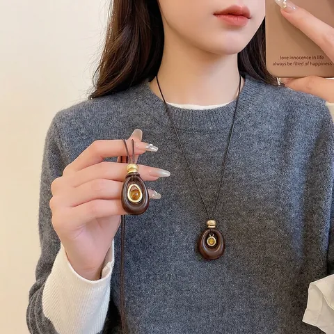 Retro Tigerauge Anhänger Halskette Mit Harz Oval Rahmen Und Legierung Gold Perlen Lange Pullover Kette Schmuck Für Damen