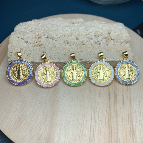 Vintage Kupfer Muschel Strass Kreuz Porträt Anhänger Ohne Kette Rund Religiöse Medaille Für Damen DIY Schmuckherstellung Zubehör