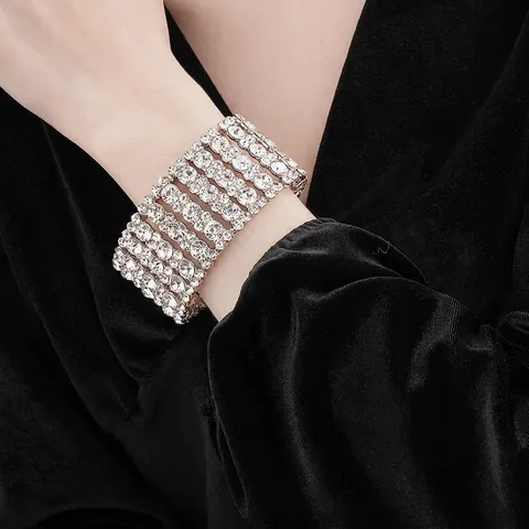 Rhinestone Hollow Water Drop Geometric Wide Bracelet Alloy Sparkling Crystal Bangle Luxury Wedding Party Statement