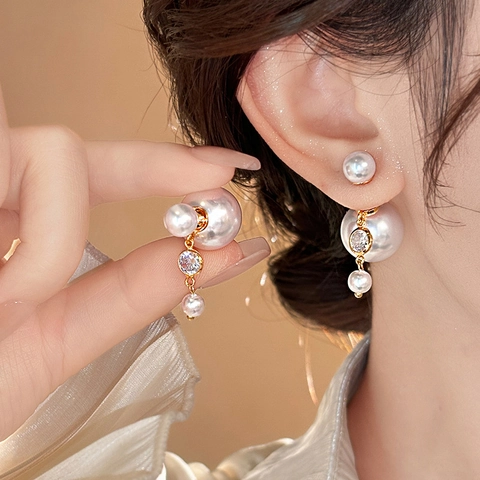 Hängende Ohrringe Mit Künstliche Perlenimitat Und Zirkon Legierung Elegantes Schmuckstück Für Damen Mit Silbernem Ohrstecker