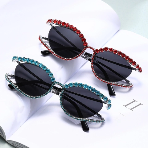 Occhiali Da Sole Gatto Montatura In Metallo Strass Svuotato Protezione UV400 Moda Y2K Per Donne