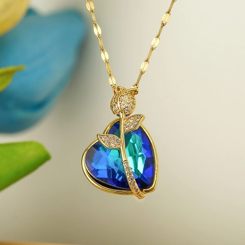 Collana Con Ciondolo A Cuore Rame Placcato Oro 18K Zirconia Cristallo Blu Fiore Di Rosa Gioielli Romantici Per Donna