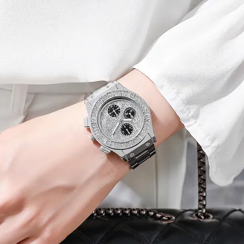 Fashion Unisex Quartz Watch Silver Alloy Metal Strap Luxury Rhinestone Inlaid Bezel Round Grid Dial Decorative Wristwatch Gift