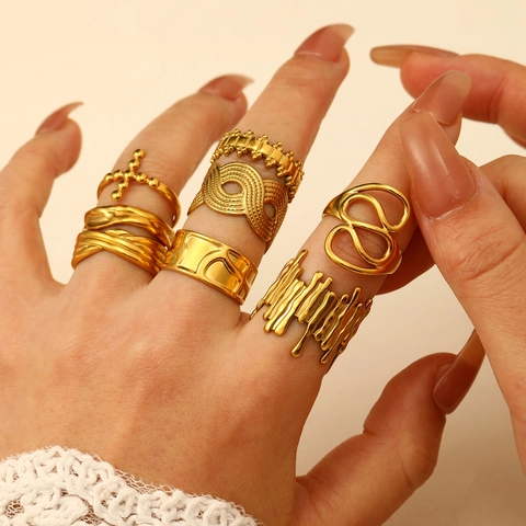 18K Vergoldete Edelstahl Offene Ringe Für Frauen Irreguläre Minimalistische Verstellbare Boho Blume Welle Schmuck