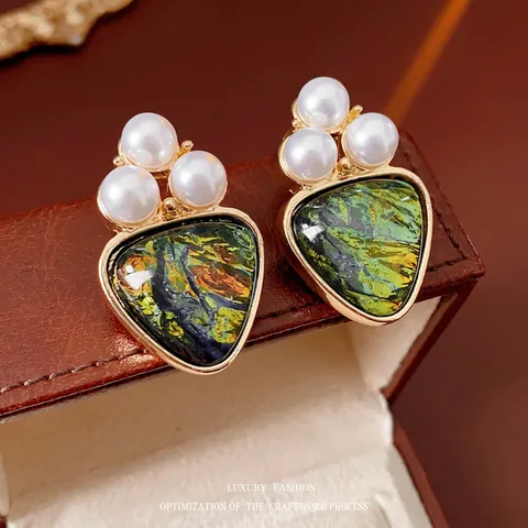 Orecchini A Lobo Vintage Con Pietra Aurora Verde Perla Artificial Sintetica E Perno In Argento Forma Triangolare Gioielli Retro Per Donna