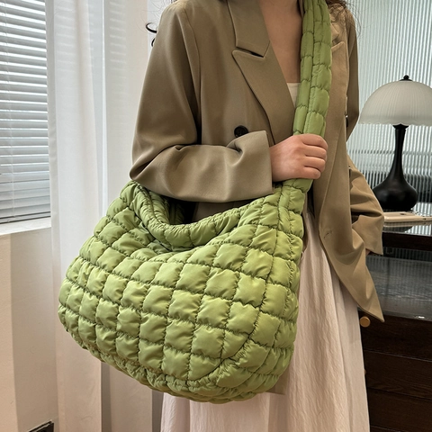 Καπιτονέ Νάιλον Τσάντα Ώμου Puffy Cloud Hobo Crossbody Μεγάλη Χωρητικότητα Tote Casual Για Γυναίκες