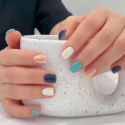 Press On Nagels Kort Vierkant Glanzend Marmer Verloop Kleurrijke Kunstnagels Voor Dames ABS Kunststof Afneembaar