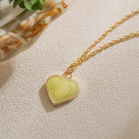 Collier Pendentif Coeur Cuivre Émail Texture Marbre Chaîne Clavicule Bijoux Mode Luxe Minimaliste Pour Femmes