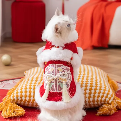 Chinesischer Stil Haustier Tang Anzug Weste Fleece Gefüttert Warme Winterkleidung Für Katzen Kleine Hunde Rot Neujahr Bestickung Quasten