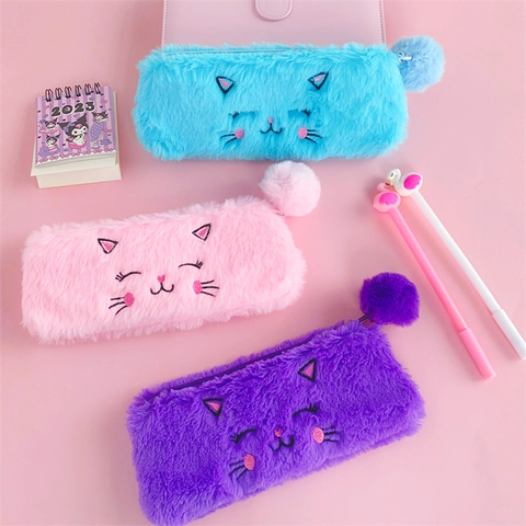 Trousse À Crayons Chat En Peluche Douce Broderie Cartoon Sac De Papeterie Avec Pompon Pour Écolières