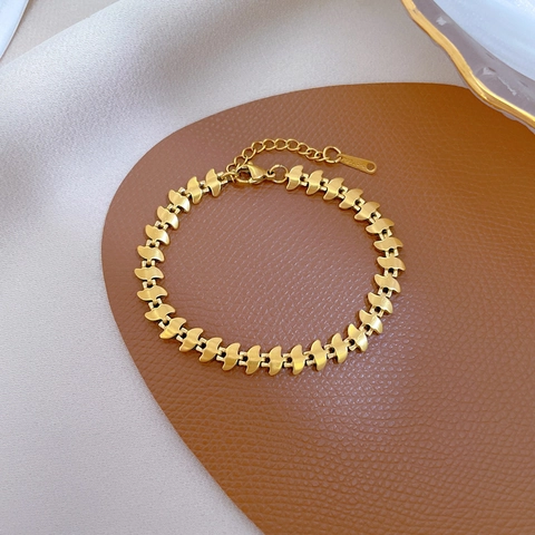 Geometrisches Fischschuppen Kettenglied Armband Vergoldet Edelstahl Blatt Form Minimalistischer Eleganter Schmuck Für Damen