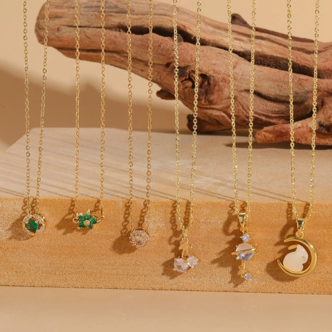Geometrische Runde Smaragd Zirkon Anhänger Halskette Kupfer 14K Vergoldet Blume Hase Kirsche Stern Schlüssel Schmuck Damen