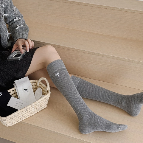 Chaussettes Hautes En Coton Côtelé Noeud Brodé Style Preppy JK Femme Couleur Unie Respirant Souple
