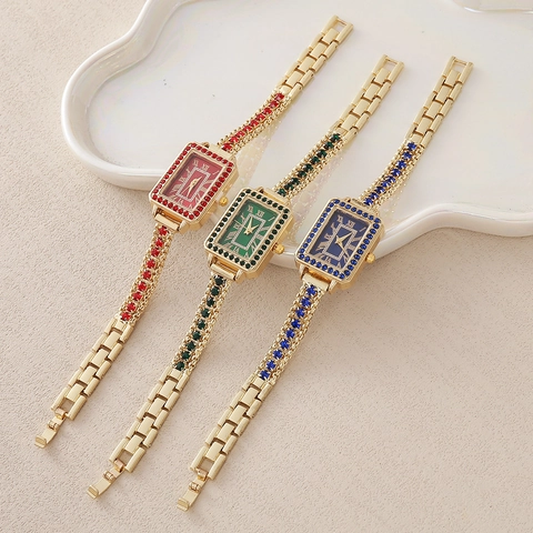 Orologio Quarzo Donna Vintage Quadrante Rettangolare Numeri Romani Lusso Strass Lega Cinturino Elegante Orologio Polso