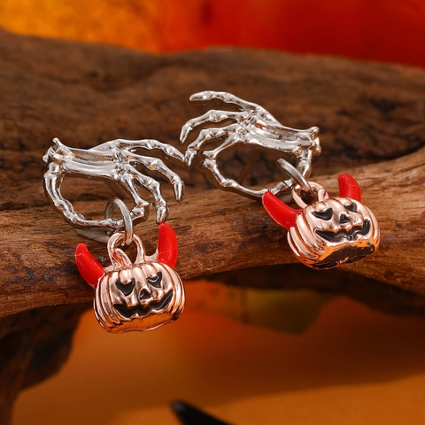 Halloween Alloy Stud Earrings Skull Hand Pumpkin Ghost Spider Bat Pendant Punk Jewelry For Women Festive Party Earrings