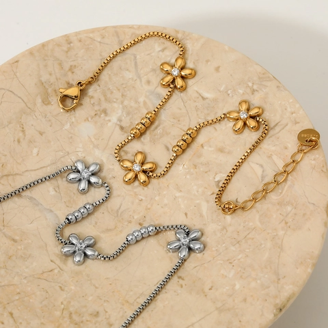 Sweet Stainless Steel Flower Bracelet With Rhinestone For Women Gold Silver Plated Box Chain Daily Party Jewelry Gift