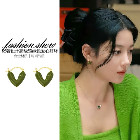 V Shape Heart Hoop Earrings Gold Plated Copper Enamel Dripping Oil Sweet Small Fresh Jewelry For Women