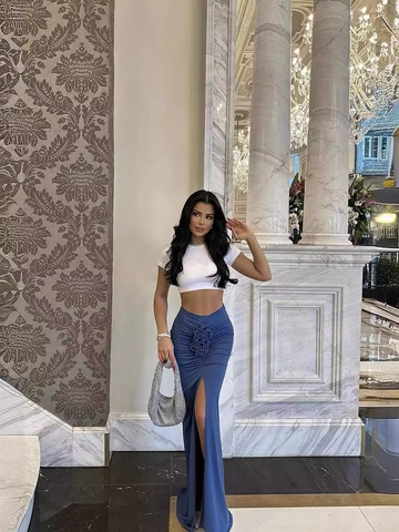 Elegant Women Maxi Skirt High Waist 3D Floral Decoration Side Slit Slim Fit Polyester Elastane Long Skirts