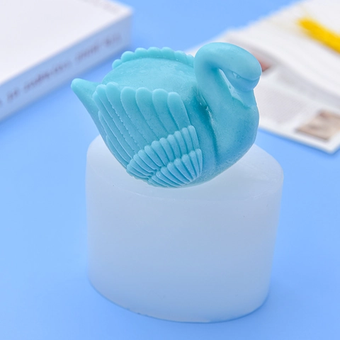 Swan Shape Silicone Mold DIY Fondant Chocolate Cake Baking Tool Handmade Soap Candle Making Resin Craft Feather Texture