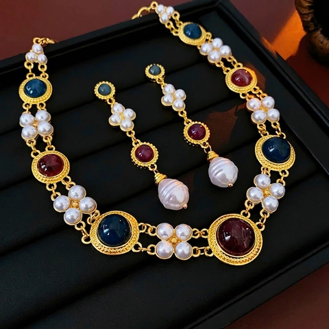 Joyas Vintage Aleación Mujeres Perla Barroca Artificial Y Gema Resina Collar Pendientes Colgantes Con Poste De Pendiente De Plata