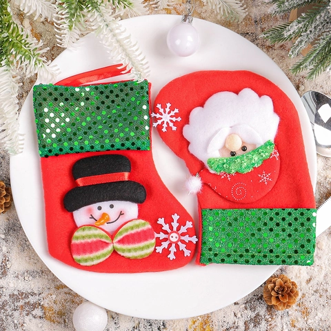 Calze Di Natale Decorazioni Da Appendere Paillettes Feltro Cartone Animato Babbo Natale Pupazzo Di Neve Renna Orso Sacchetti Caramelle