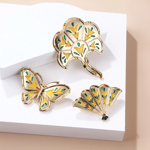 Vintage Emaille Legering Vlinder Waaier Blad Brosche Voor Dames Heren Elegante Vergulde Paleis Stijl Speld Mode Sieraden