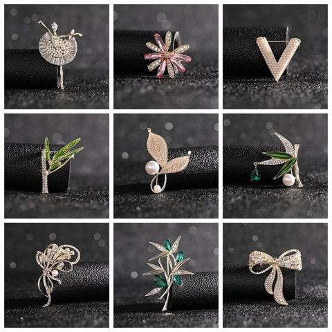 Elegant Brooch Pin For Women Alloy Rhinestone Artificial Pearl Enamel Deer Flower Bamboo Leaf Fashion Jewelry Sparkling Accessory