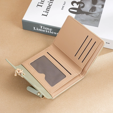 Women Short Wallet PU Leather Floral Quilted Flower Buckle Multi Card Slots Zipper Coin Pocket Compact Fashion