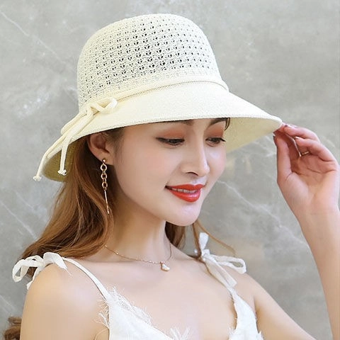 Women Foldable Woven Sun Hat With Artificial Pearl Flower Bow Decor Breathable Knitted Bucket Hat For Summer Beach Travel