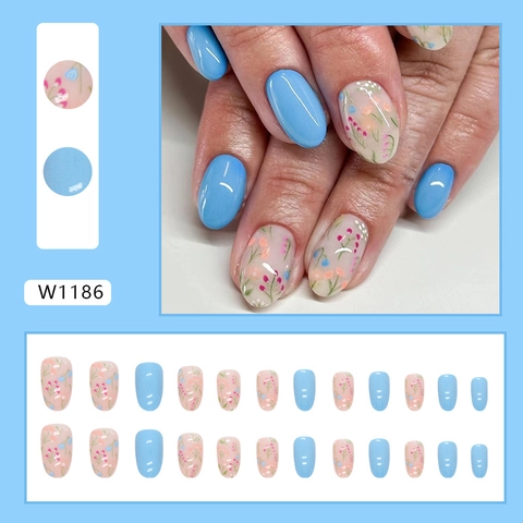 Unghie Finte Sky Blue Forma Ovale Motivo Floreale Fresco Unghie Lucide Per Donne Elegante Arte Della Manicure