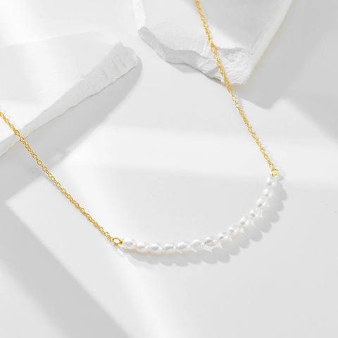 Collana con Pendente Faccia Sorridente in Argento Sterling S925 e Perle d'Acqua Dolce Placcata Oro Gioielli Moda Semplici per Donna Regalo