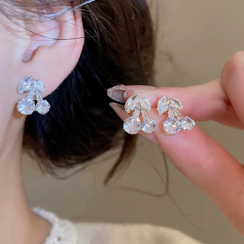 Orecchini A Lobo Ciliegia Con Zirconi E Perno In Argento Elegante Gioiello Frutta In Rame Per Donna Accessorio Scintillante