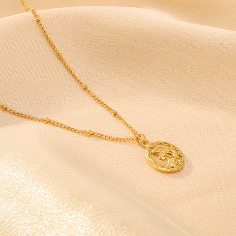 Collana Con Pendente Rilievo Ritratto Principessa Sirena Acciaio Inossidabile Placcato Oro 18K Vintage Catena A Sfere