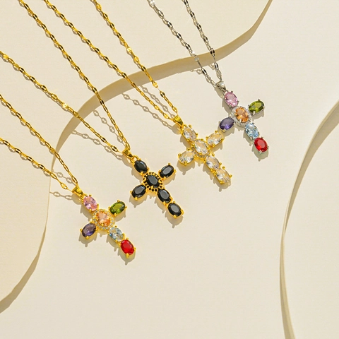 Retro Luxury Cross Pendant Necklace Stainless Steel Micro-Set Zircon Clavicle Chain Religious Style Jewelry For Women