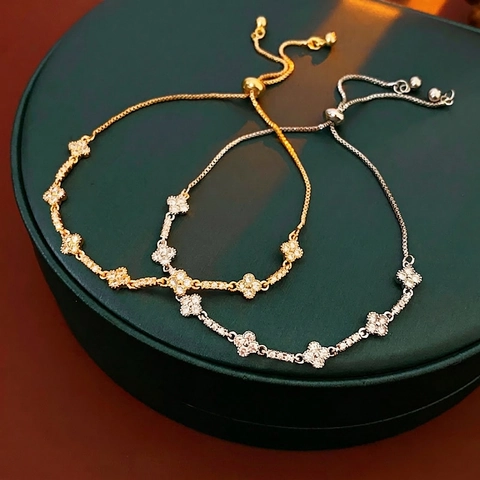 Elegant Clover Bracelet For Women Copper Zircon Adjustable Bolo Slider Clasp Flower Shape Polished Fashion Jewelry Gift