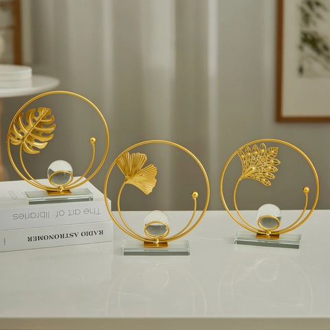Ornement De Feuille En Métal Doré Moderne Avec Boule De Cristal Et Base En Verre Décoration De Bureau Luxe