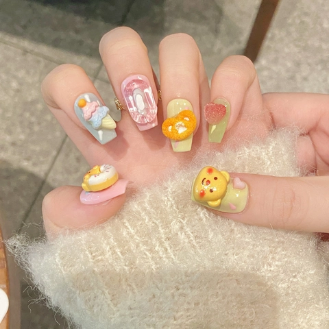 Handmade Press On Nails 3D Cartoon Bear Resin Decor Macaron Color Cute Sweet Style Artificial False Nails