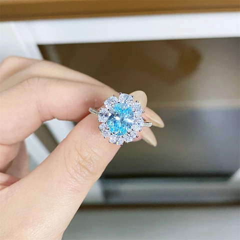 Elegant 925 Sterling Silver Oval Rhinestone Ring For Women Luxury Flower Halo Wedding Engagement Ring Formal Jewelry