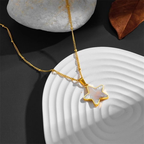 Collar De Acero Inoxidable Chapado En Oro Con Colgante De Estrella E Incrustación De Nácar Blanco Cadena De Clavícula Elegante
