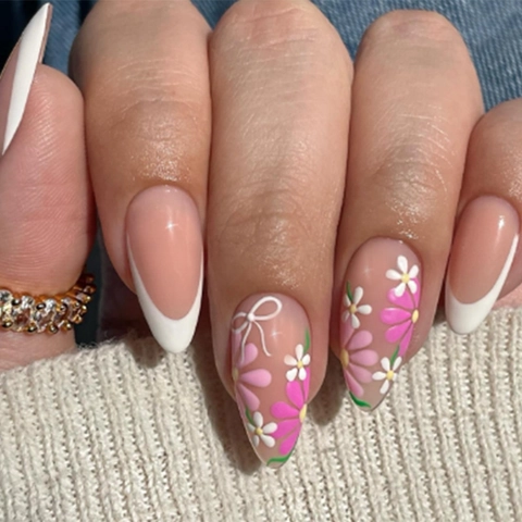 Press On Nails Weiße Französische Mandelform Blumen Bogen Design Süße Künstliche Falsche Fingernägel Für Frauen
