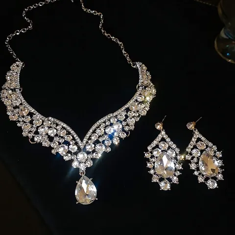 Lussuosa Collana A V Con Pendente A Goccia E Orecchini Lega Strass Zircone Scintillante Sposa Matrimonio Festa Donne Accessorio