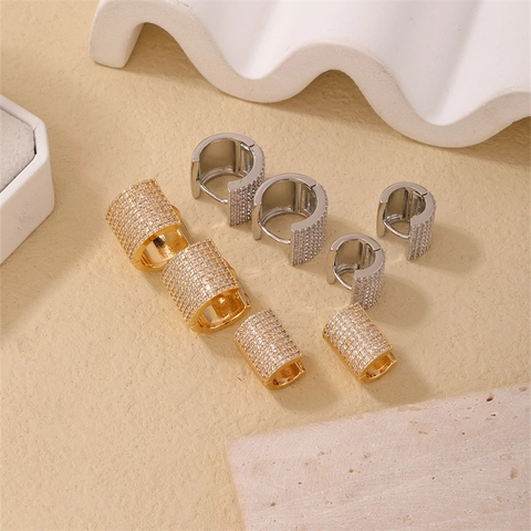 Pendientes Huggie Hoop Cobre Circonita Pavé Ancho Geométrico Minimalista Joyería De Moda Para Mujer