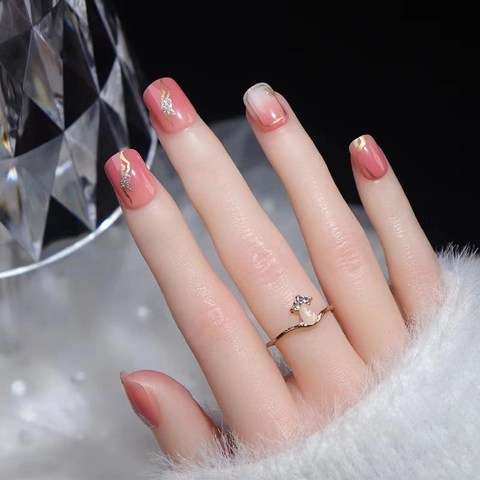 Roze Gradiënt Press On Nagels Gouden Lijnen Glitter Kort Vierkant Kunstnagels Voor Vrouwen Zoete Elegante Valse Nagels Tool
