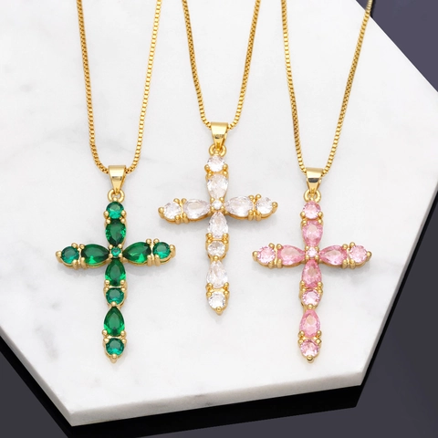 Collana Con Pendente A Croce Rame Placcato Oro 18K Con Zircone Colorato Hip Hop Moda Gioielli Eleganti Donna