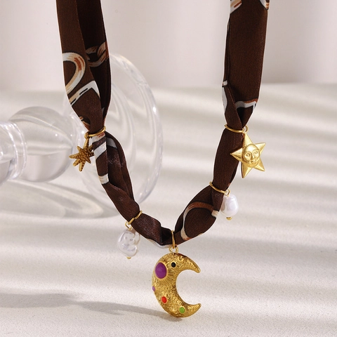 Retro Satin Scarf Necklace Stainless Steel 18K Gold Plated Moon Star Pendants Faux Artificial Pearl Lightweight Fashion Jewelry For Women