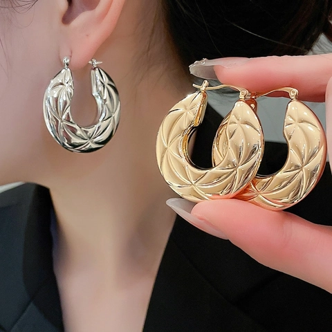Chunky Hoop Earrings Quilted Geometric Texture Metal Fashion Jewelry With Steel Earring Post For Women