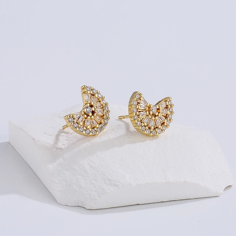 Orecchini A Lobo Geometrici Irregolari Rame Placcato Oro 18K Zircone Incastonato Gioielli Eleganti Per Donna