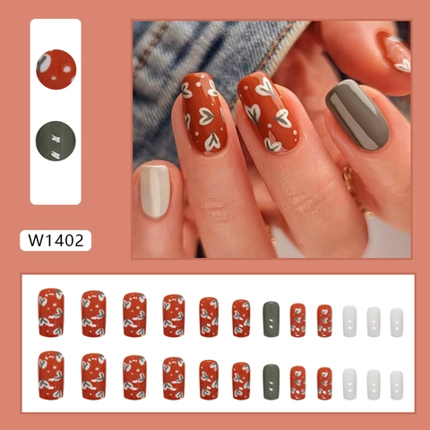 Unghie Finte Press On Testa Quadrata Retrò Rosso Mattone Verde Oliva Motivo Floreale Cuore Unghie Lucide Manicure Elegante Per Donne