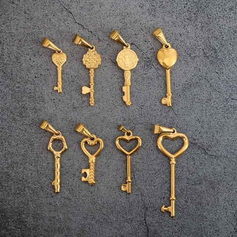 Vintage Heart Key Pendant Stainless Steel Gold DIY Jewelry Accessory Retro Charm For Necklaces Making