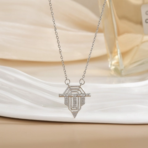 Vintage Türkischer Stil Mikro Zirkonia Schild Anhänger Halskette Für Damen Luxus Kupfer Geometrische Schlüsselbein Kette Schmuck